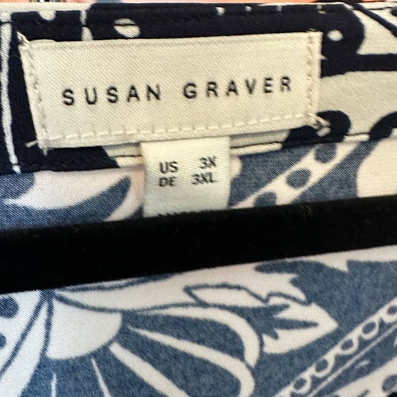 Susan Graver Navy and White Tunic Top - Picture 3 of 3